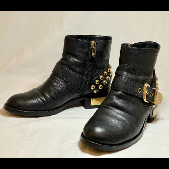 Vince Camuto Windetta Studded Ankle Moto Boot - Picture 1 of 6